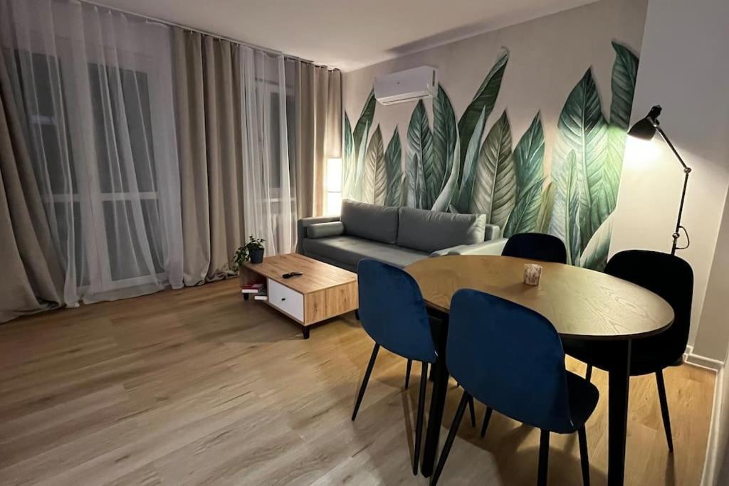 Gajowa Apartament Chorzow Luaran gambar